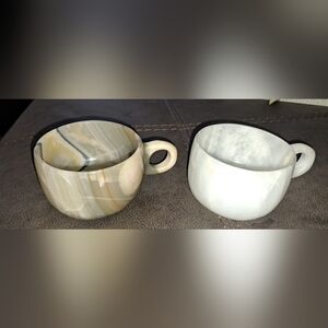 Rare VTG 2-Hand Crafted/Carved White & Caramel Banded Onyx Stone Tea Cup